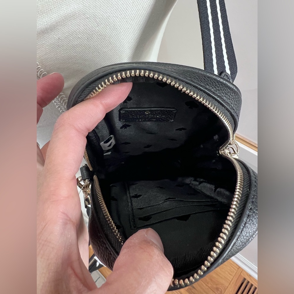 NWT Kate Spade Rosie North South Crossbody in Black Pebbled Leather - Picture 9 of 11